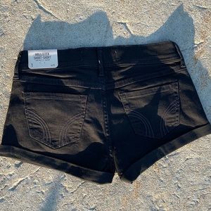 Black Hollister Shorts Size 1 With Tags